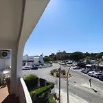דירה Dos Aveiros, T1 Renovado A 5 Minutos Da - אלבופיירה