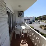 Daire Dos Aveiros, T1 Renovado A 5 Minutos Da - *