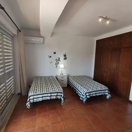 Apartamento - Dolamar T1 *